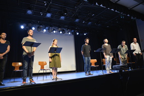  D608405