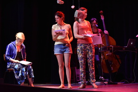  EZ02476