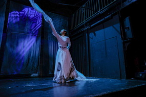 INDIGO Ping Shadow Dance-17