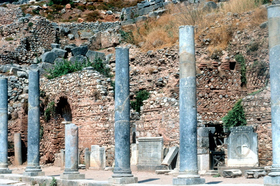 Delphes 010
