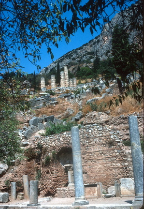 Delphes 020