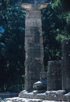 Olympie 040
